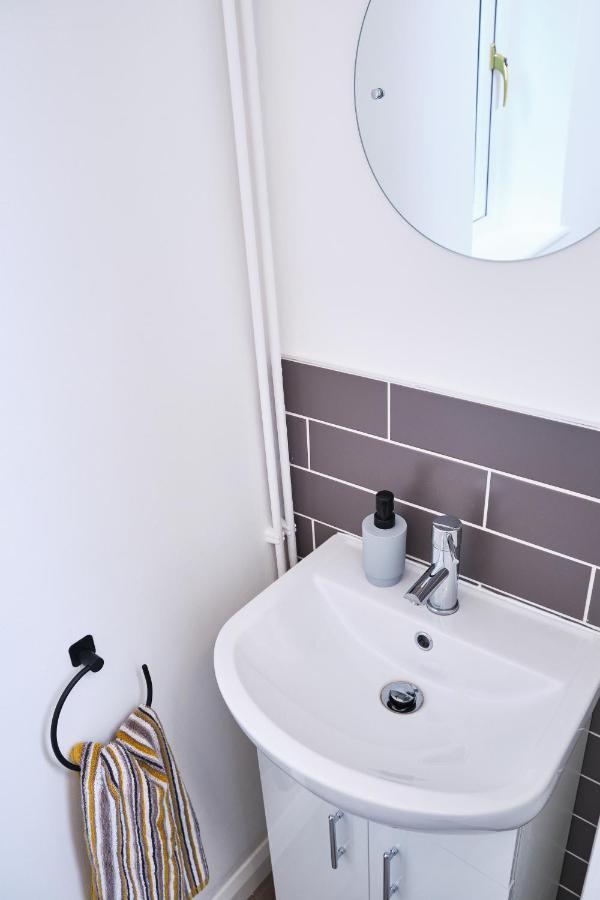 Apartamento Parkway House - Modern With Great Transport Links Bristol Exterior foto