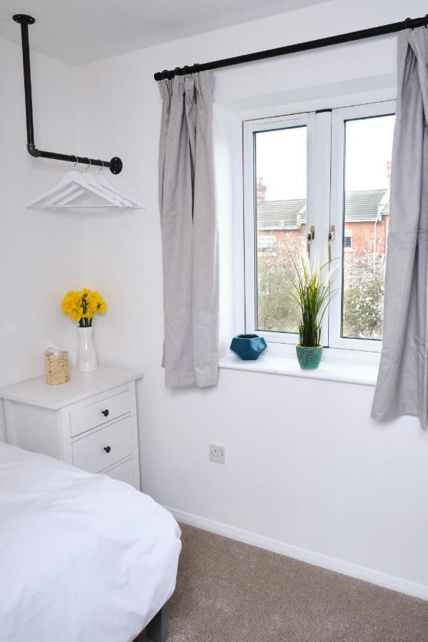 Apartamento Parkway House - Modern With Great Transport Links Bristol Exterior foto